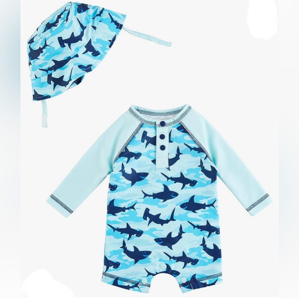 NWT MudPie 2pc Shark Swimsuit Rash Guard & Hat sz 3-6m